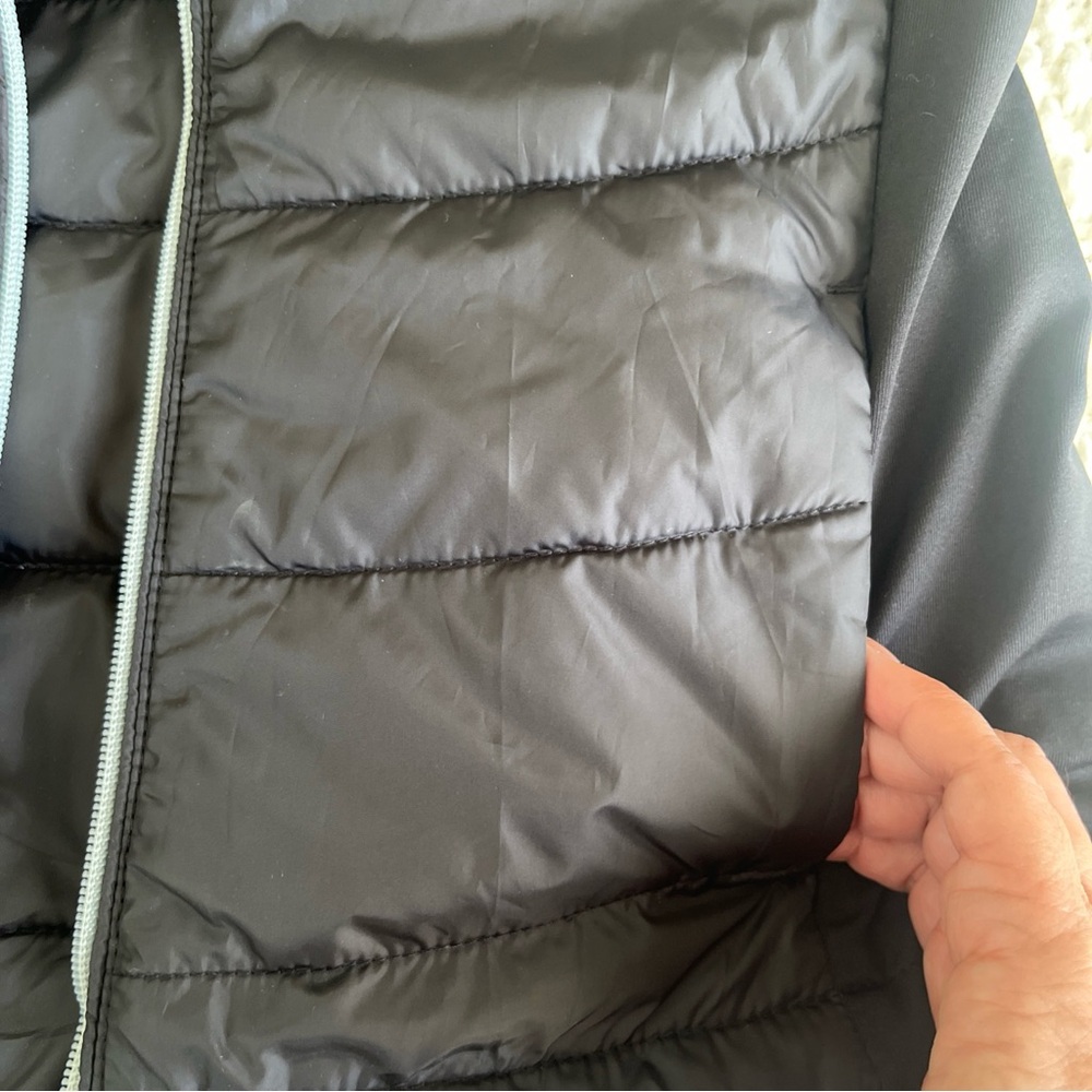 LA Kings Women's Black Puffer Vest Quilted Medium Pockets - Picture 13 of 16